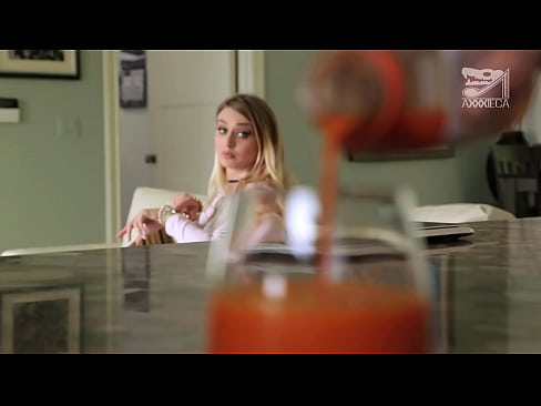 ❤️ Faigheann cailín te le tits mór agus pussy daingean coileach as fear caillte na himeartha, ach an-deacair ❤️❌ Porn ardchaighdeáin ag ga.watchhentai.ru ☑